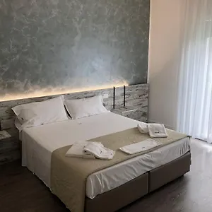 https://alloggi-al-melograno.hotelslidodijesolo.com