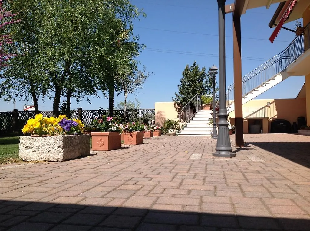 B&B Acero Rosso San Giovanni Lupatoto